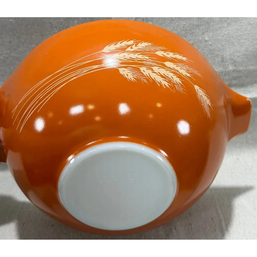 Vintage Pyrex Autumn Harvest Orange Wheat Cinderella Mixing Bowl 2.5 Qt 443